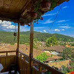 златкова къща Hébergement de vacances *