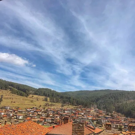 златкова къща * Koprivštica