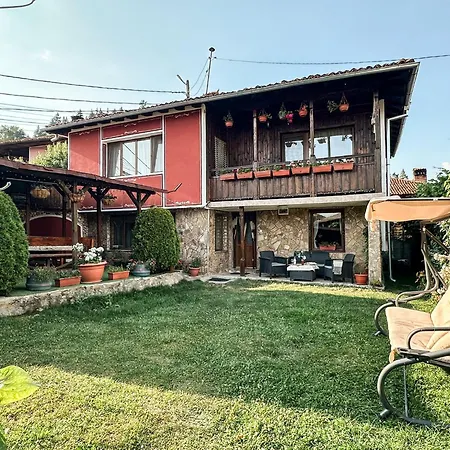 златкова къща Maison d'hôtes Koprivchtitsa
