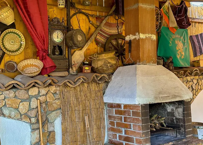 златкова къща